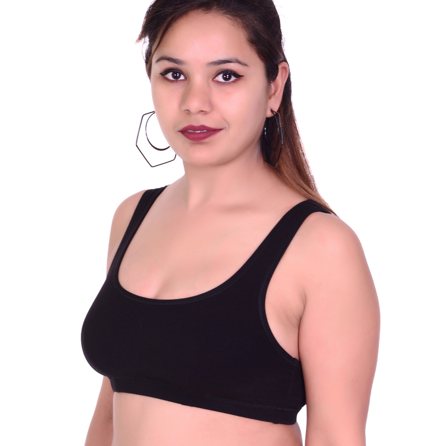 SANIA BLACK sport bra Side black.jpg